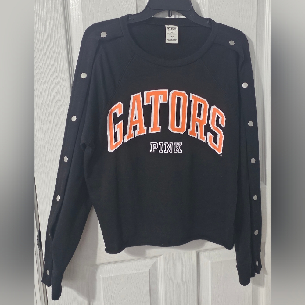NWOT Victoria's Secret PINK Florida Gators sweater w/ metal snap downs SMALL